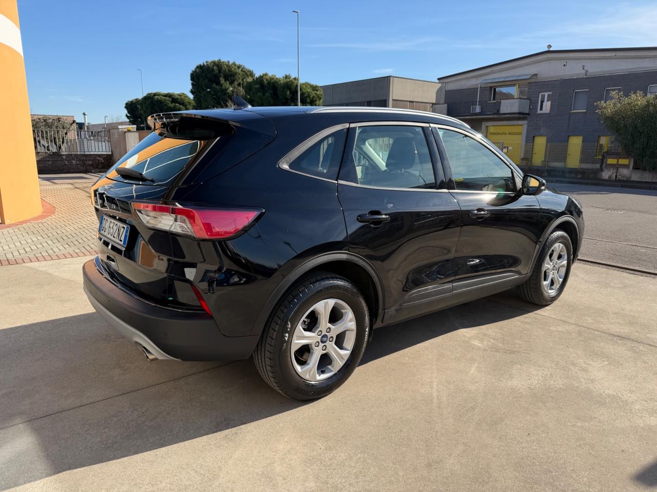 Ford Kuga 1.5 EcoBoost 120 CV 2WD Titanium Business