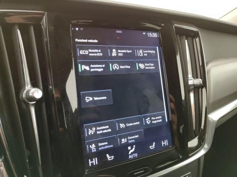 Volvo V90 D3 Momentum