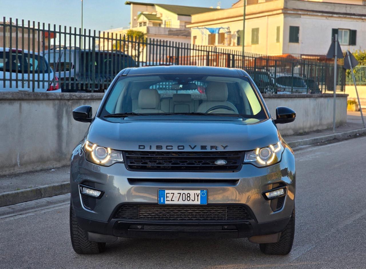 DISCOVERY SPORT HSE LUXURY 190CV DA VETRINA