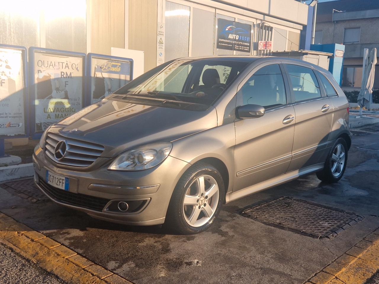 Mercedes-benz B 200 d Automatic AMG Line Premium Plus
