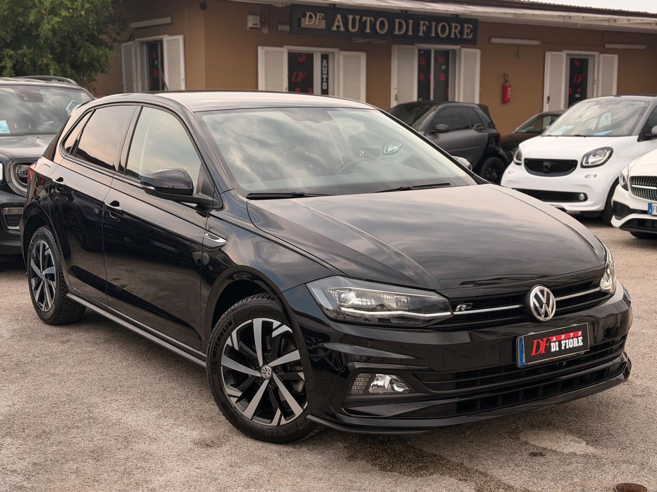 Volkswagen Polo 1.6 TDI 95cv R-LINE FULL LED MATRIX