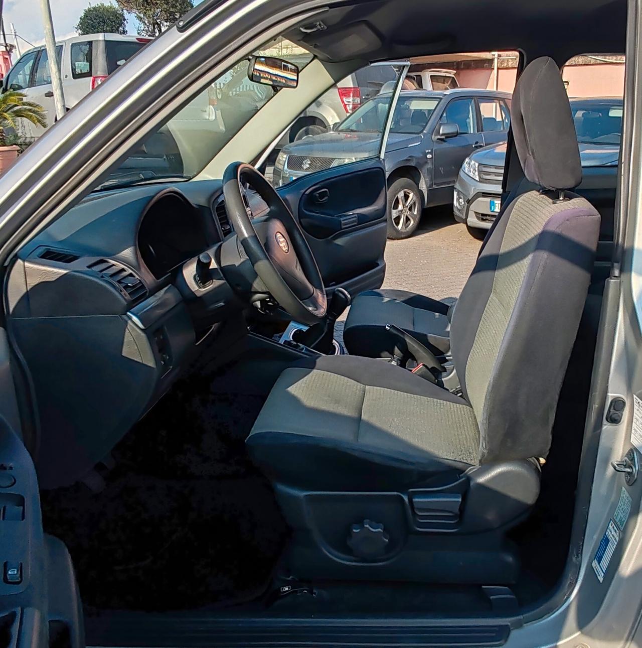 Suzuki Grand Vitara 1.6i 16V cat 3 porte