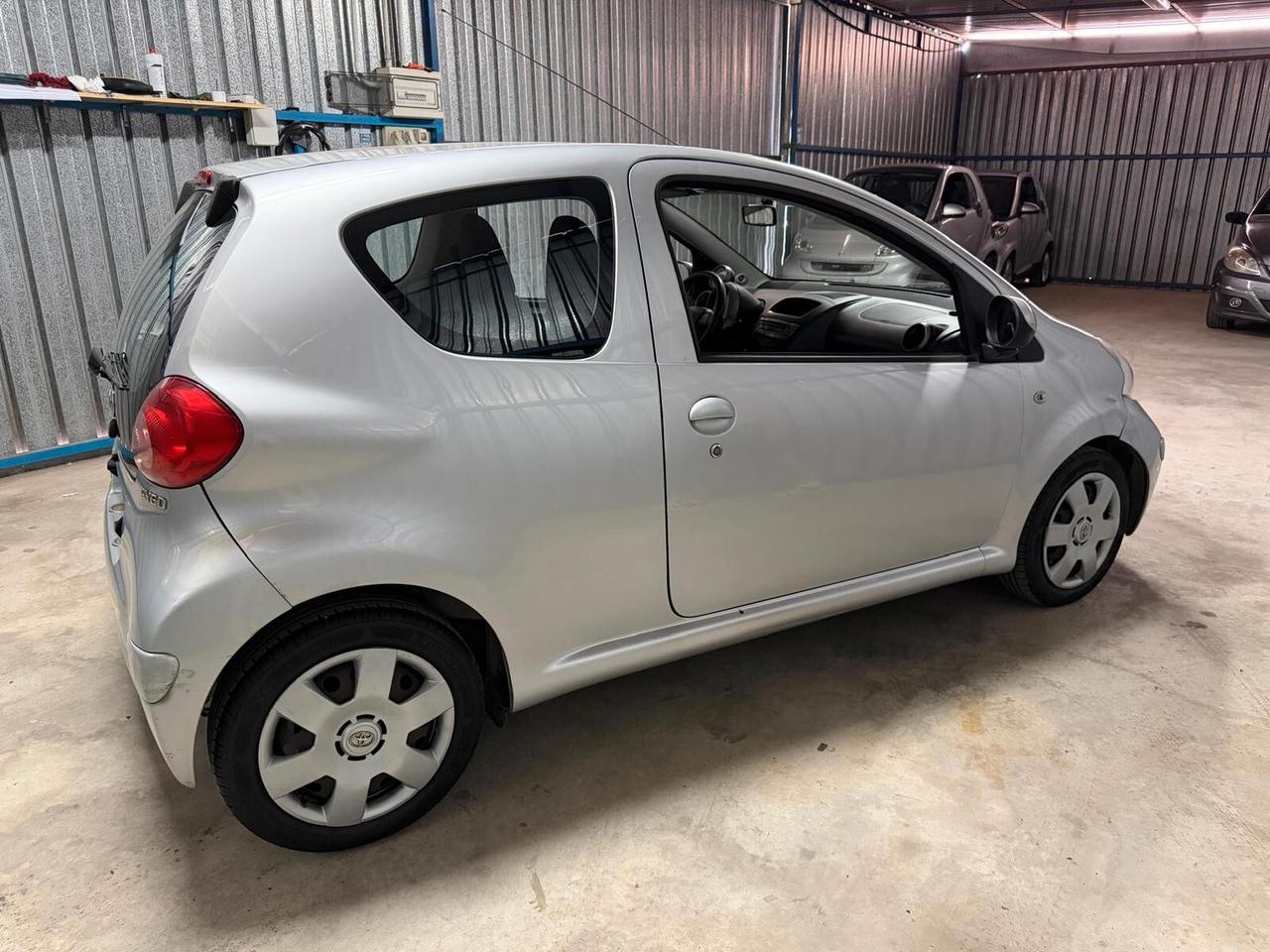 Toyota Aygo NEOPATENTATI