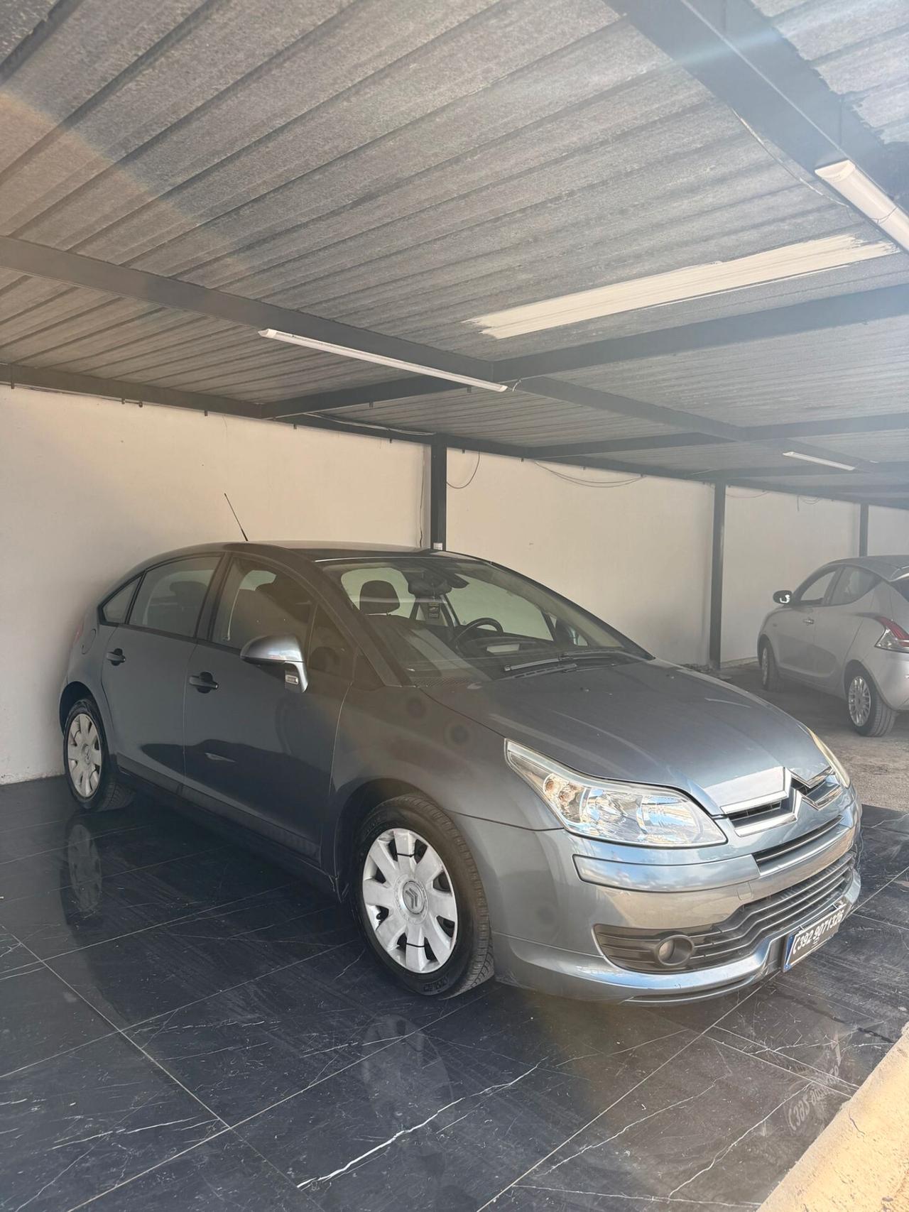 Citroen C4 1.6 HDi 110CV FAP Exclusive