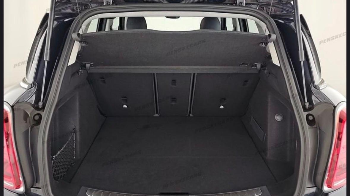 Mini Cooper Countryman 1.5 Business Automatica