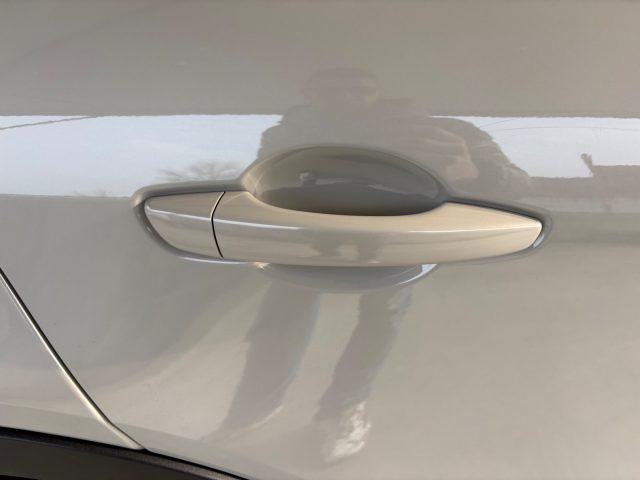 FIAT 600 IBRIDA AUTOMATICA PRONTA CONSEGNA