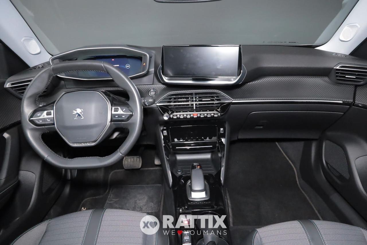 Peugeot e-2008 motore elettrico 100kW Allure Pack