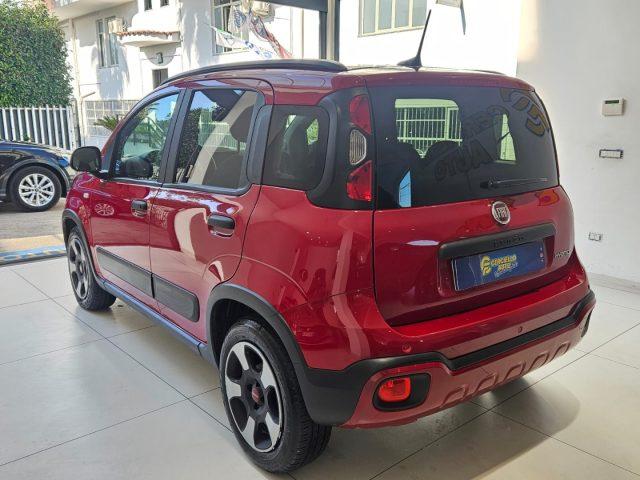 FIAT Panda 1.0 FireFly S&S Hybrid City Cross da ?149,00 mensi