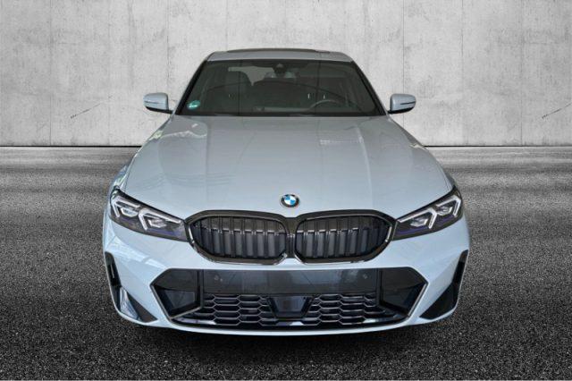 BMW 330 i Msport