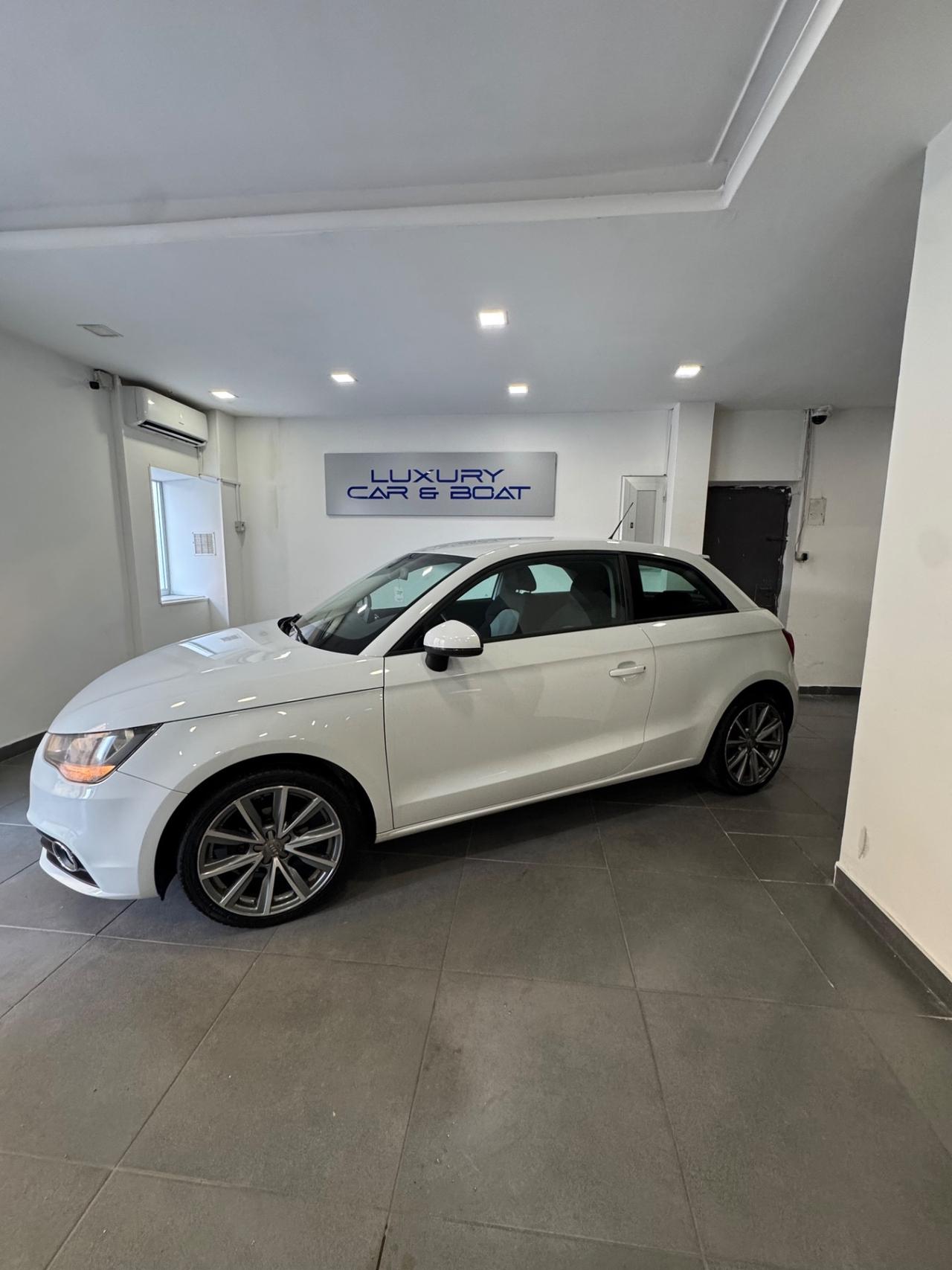 Audi A1 1.6 TDI S tronic Ambition
