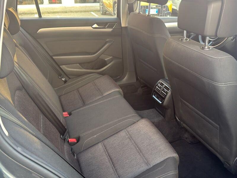 Volkswagen Passat Variant 2.0TDI 110kW Comfortline BMT DSG