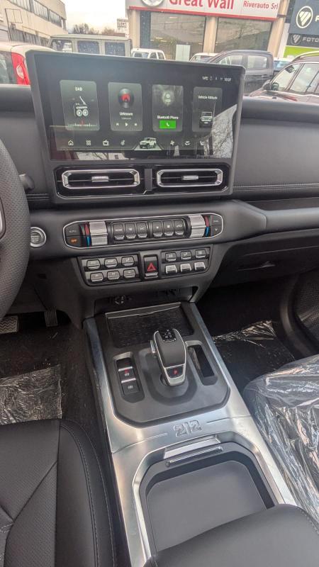 EMC 212 2.0 tgdi Adventurer 4wd 8at