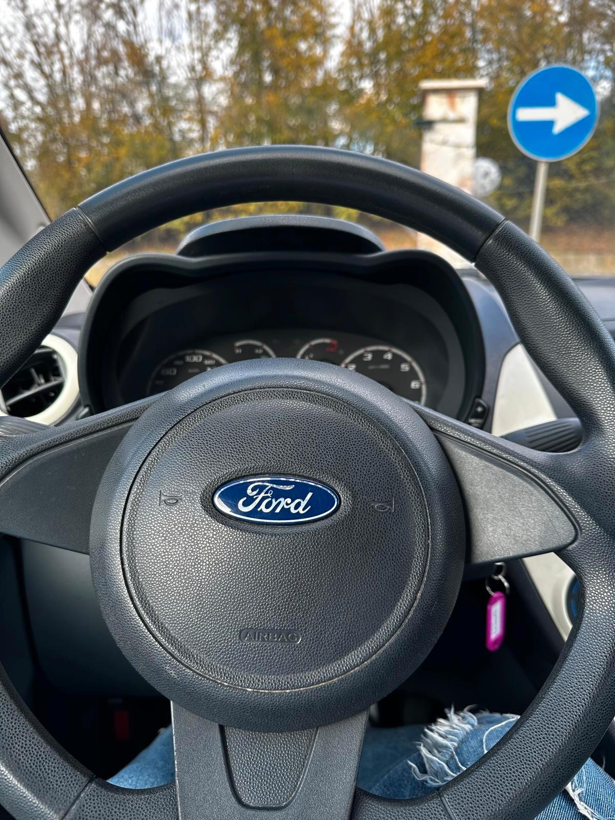 Ford Ka Ka 1.2 8V 69CV