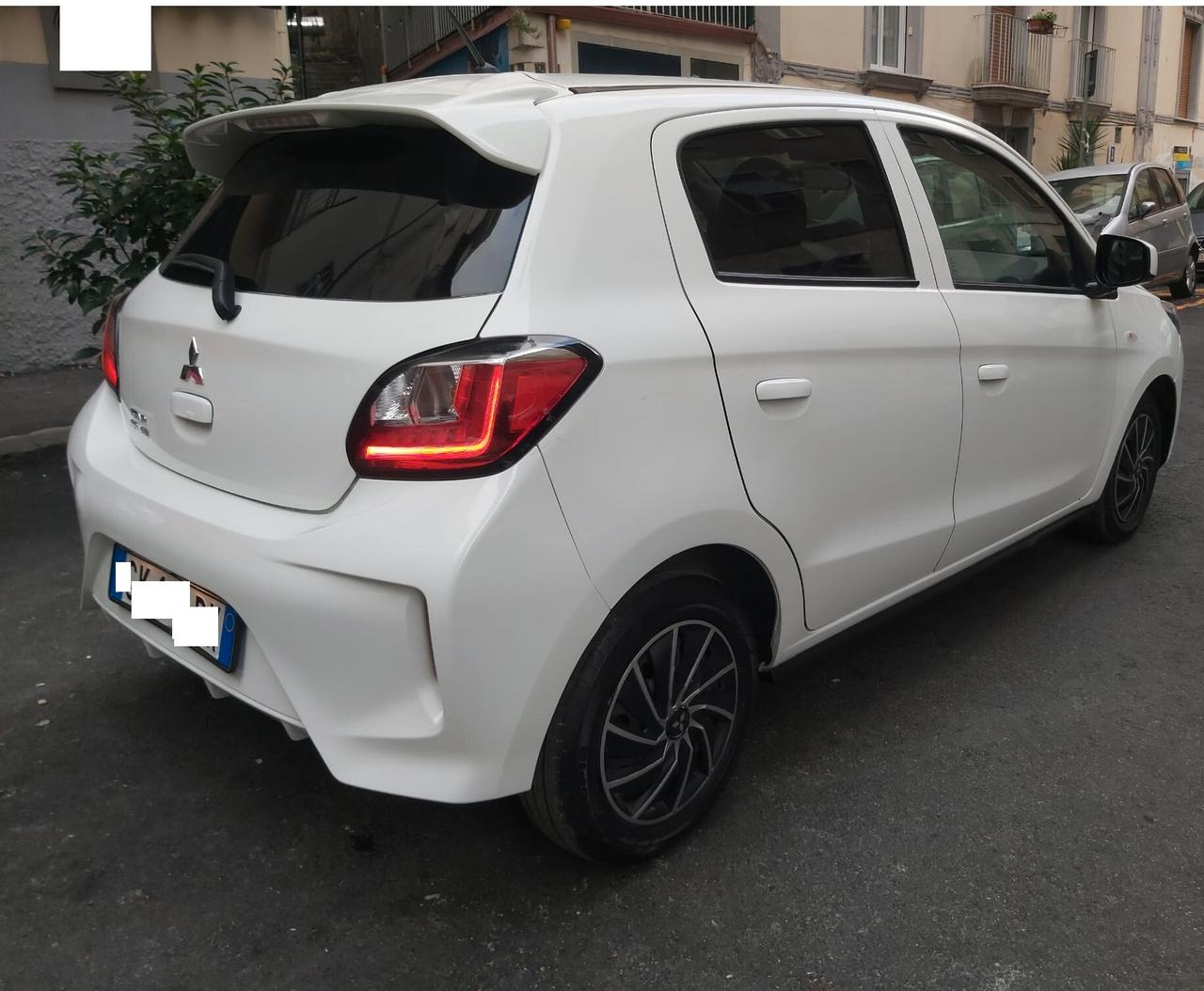 Mitsubishi Space Star Space Star 1.2 Intense SDA