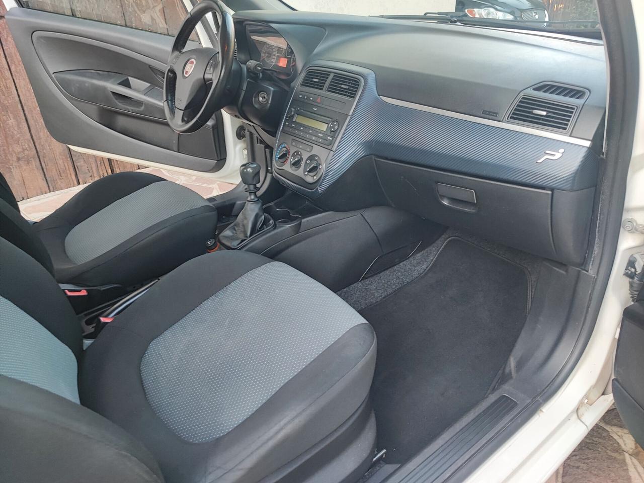 Fiat Grande Punto 1.4 b/GPL unico proprietario
