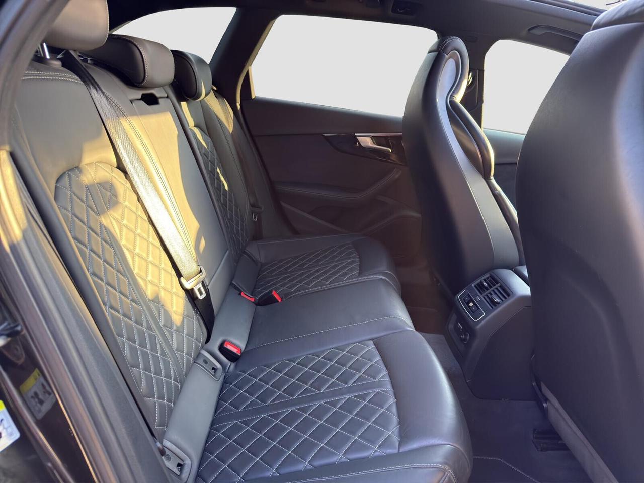 Audi A4 Avant 40 2.0 tdi 204cv mhev S-Line edition quattro s-tronic Tetto 2022