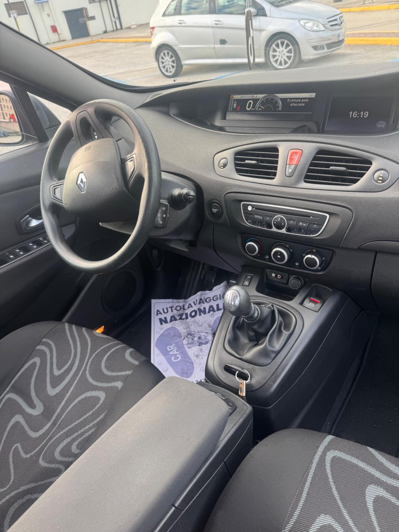 Renault Scenic Scénic 1.5 dCi 110CV Confort