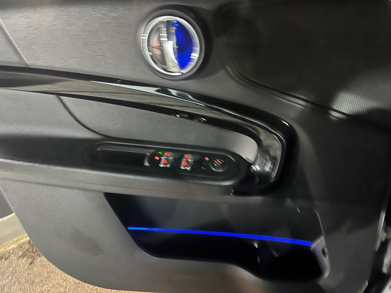 Mini Cooper D Countryman 2.0 ALL4