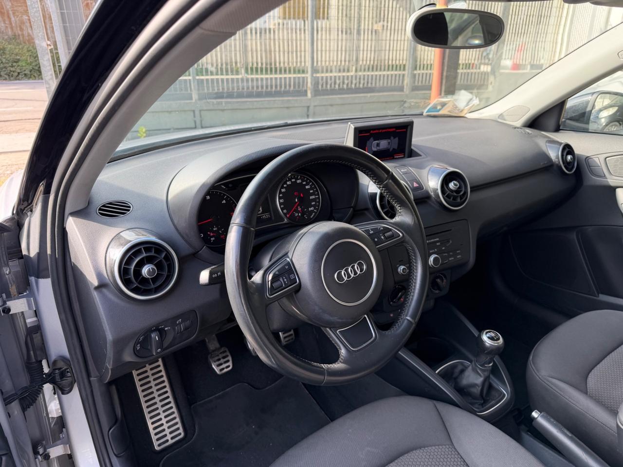 Audi A1 SPB 1.6 TDI S-Line