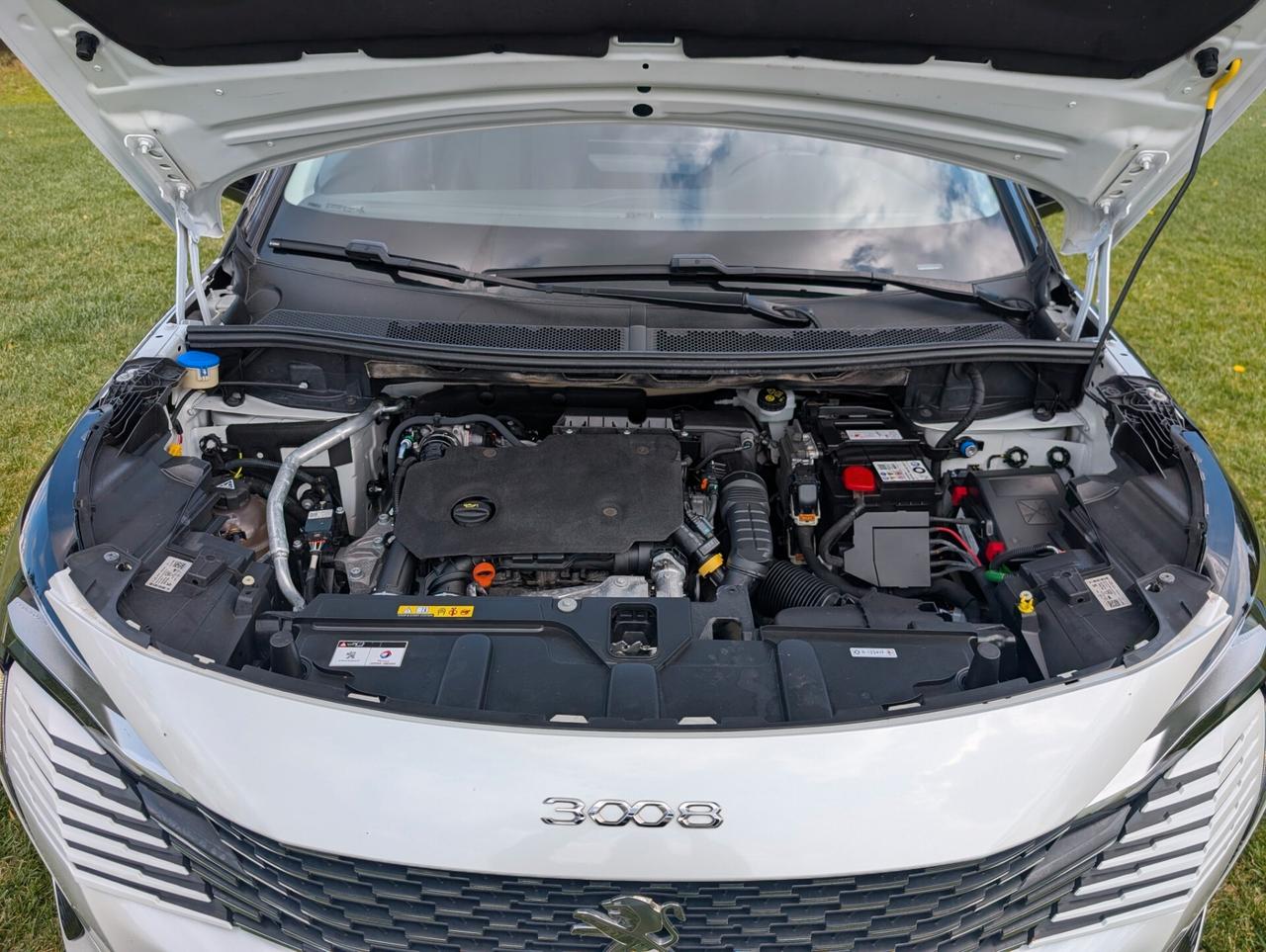 Peugeot 3008 BlueHDi 130 S&S EAT8 Allure