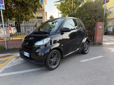 Smart ForTwo 800 40 kW coupé teen cdi special edition
