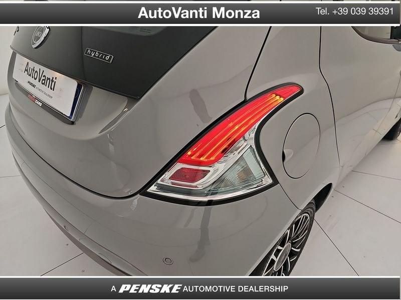Lancia Ypsilon Ypsilon 1.0 firefly hybrid Alberta Ferretti s&s 70cv 5p.ti
