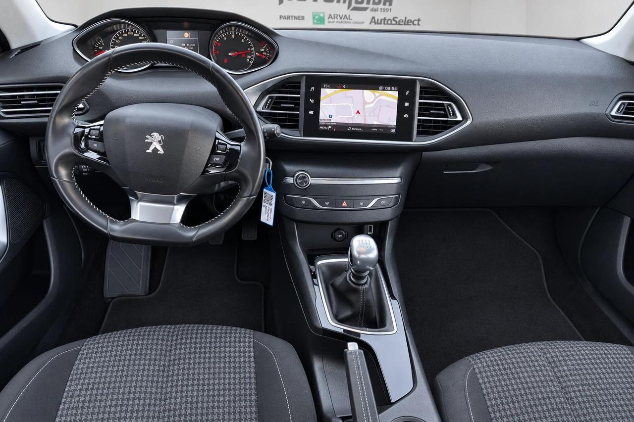 Peugeot 308 1.5 BlueHDi 130CV