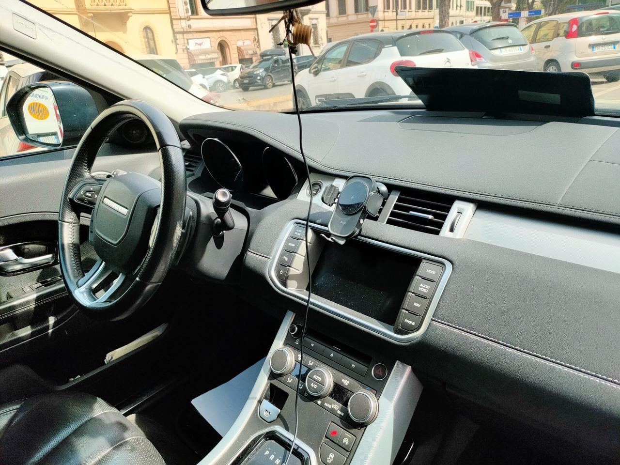Land Rover Range Evoque 2.2 TD4 5p. Dynamic