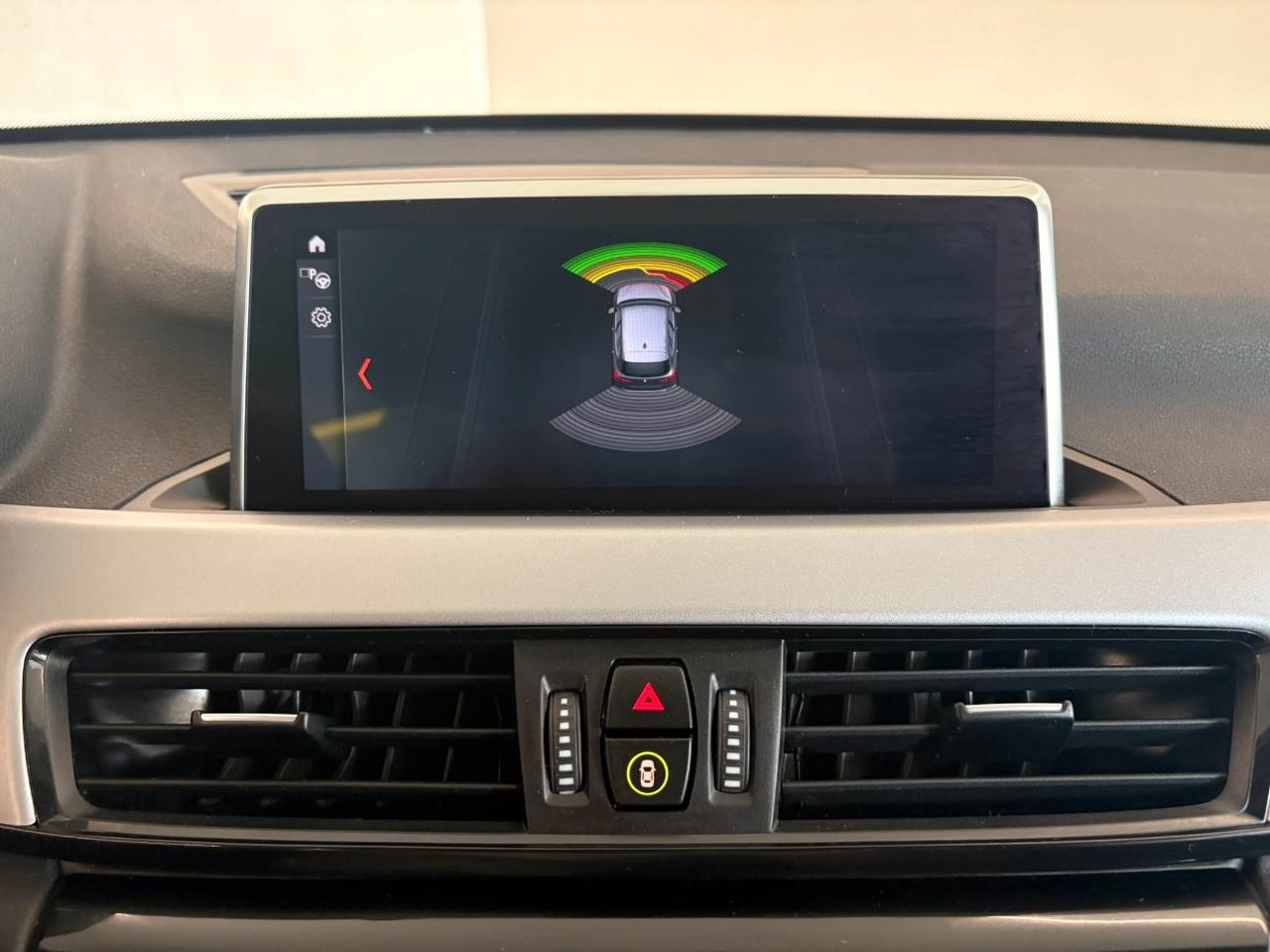 BMW X1 sdrive16d Business Advantage