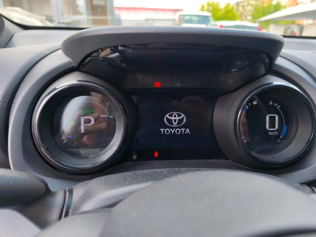 Toyota Yaris 1.5 Hybrid 5 porte Trend