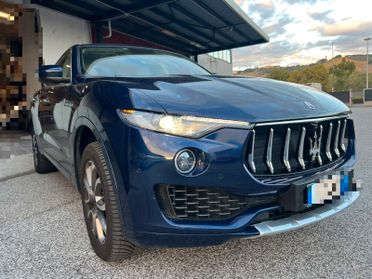 Maserati Levante V6 Diesel AWD Granlusso 250cv