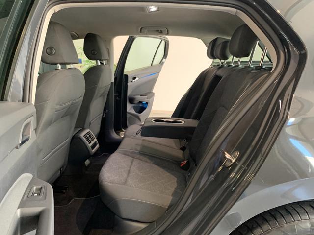 VOLKSWAGEN Golf 1.0 eTSI EVO DSG Life