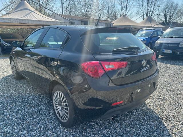 Alfa Romeo Giulietta 1.6 JTDm Distinctive solo 76.000km