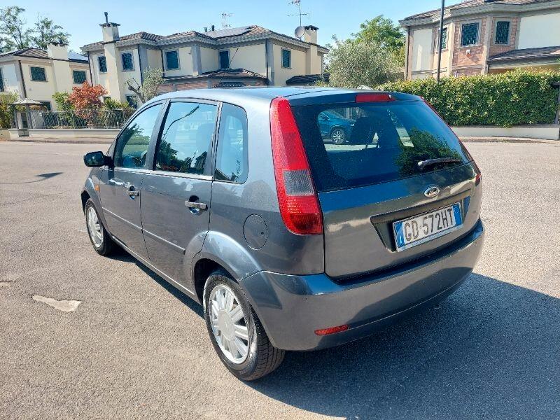 Ford Fiesta 1.2 16V 5p. Ambiente euro4 benzina X Neopatentati