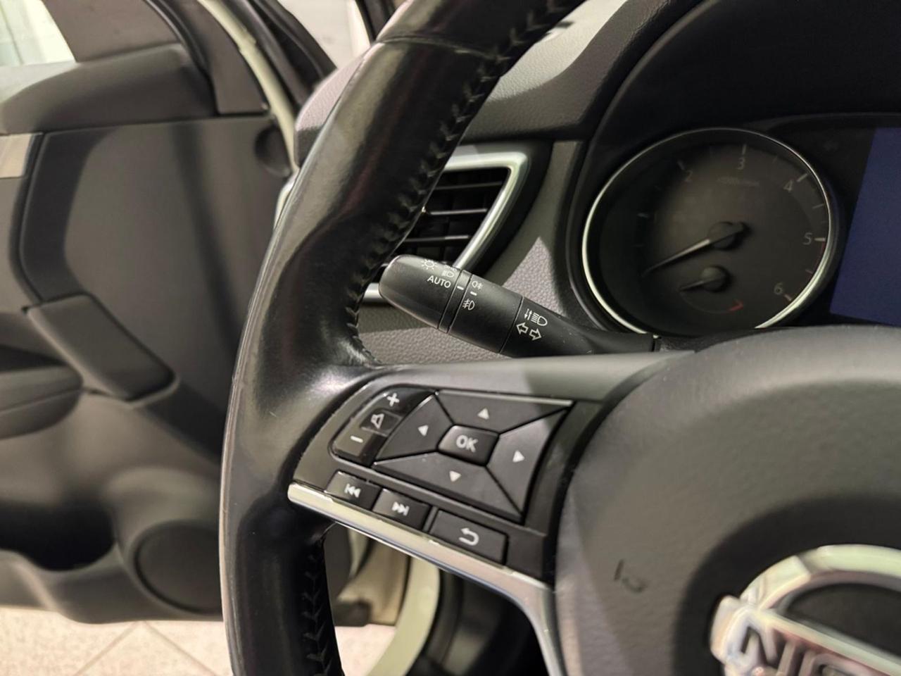 NISSAN Qashqai II 2017 1.6 dci N-Connecta 2wd 130cv xtronic