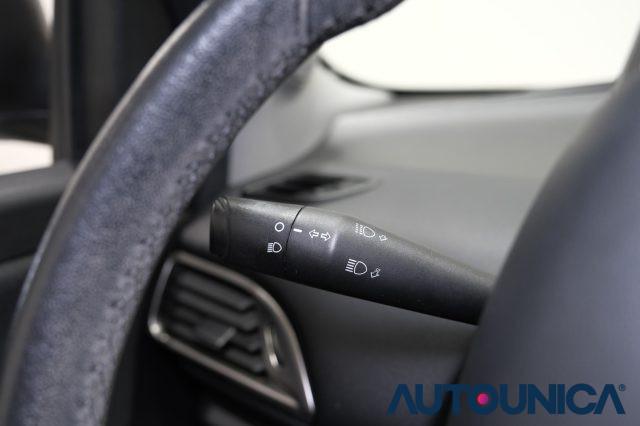 LANCIA Ypsilon 1.2 69 CV 5 PORTE S&S GOLD NEOPATENTATI