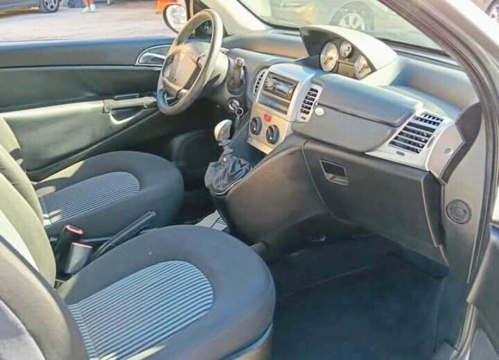 Lancia Ypsilon 1.2 km 121 Mila.