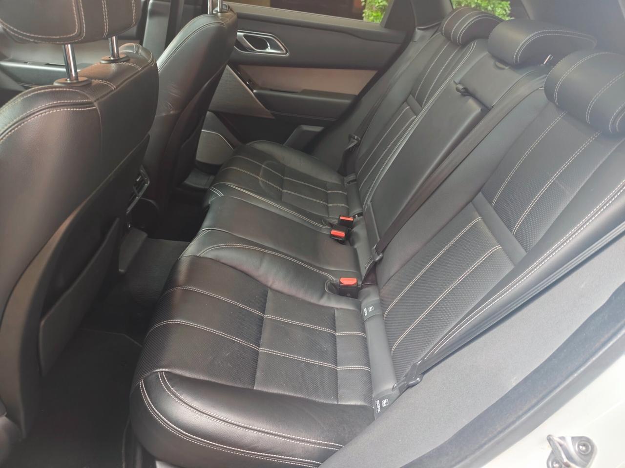 Land Rover Range Velar 2.0D I4 240 CV R-Dynamic