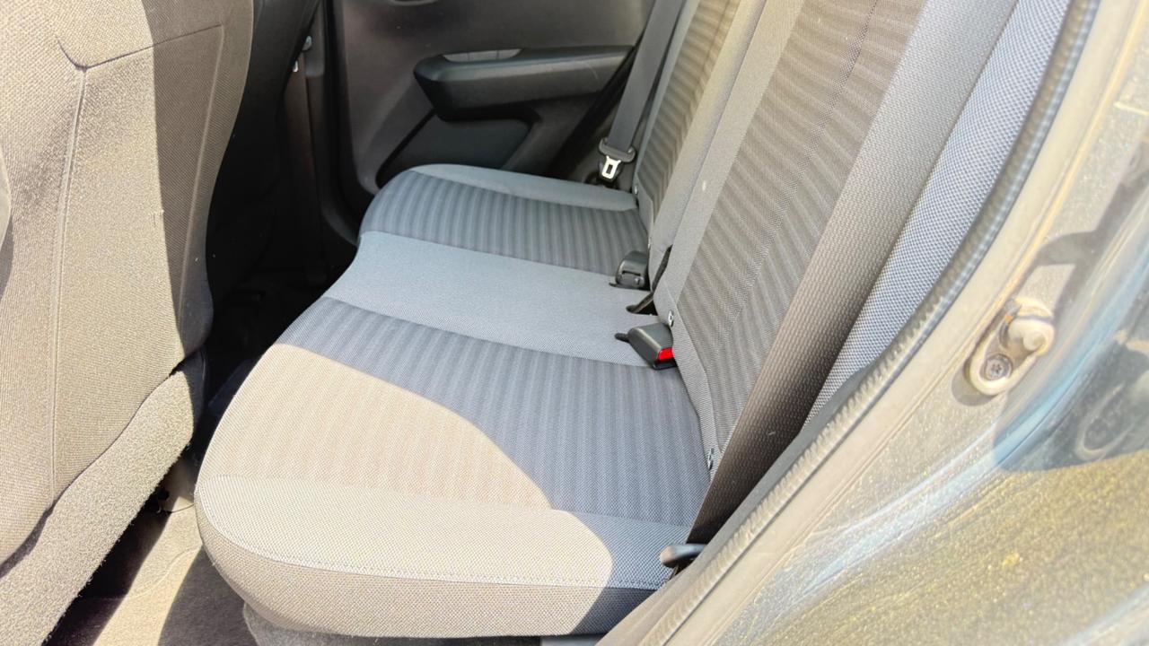 Toyota Aygo 1.0 VVT-i 72 CV 5 porte x-play LED NAVI KAMERA CERCHI 16 PDC BLUETOOTH