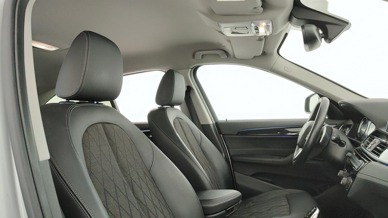 BMW X1 F48 2019 - X1 sdrive18d xLine auto