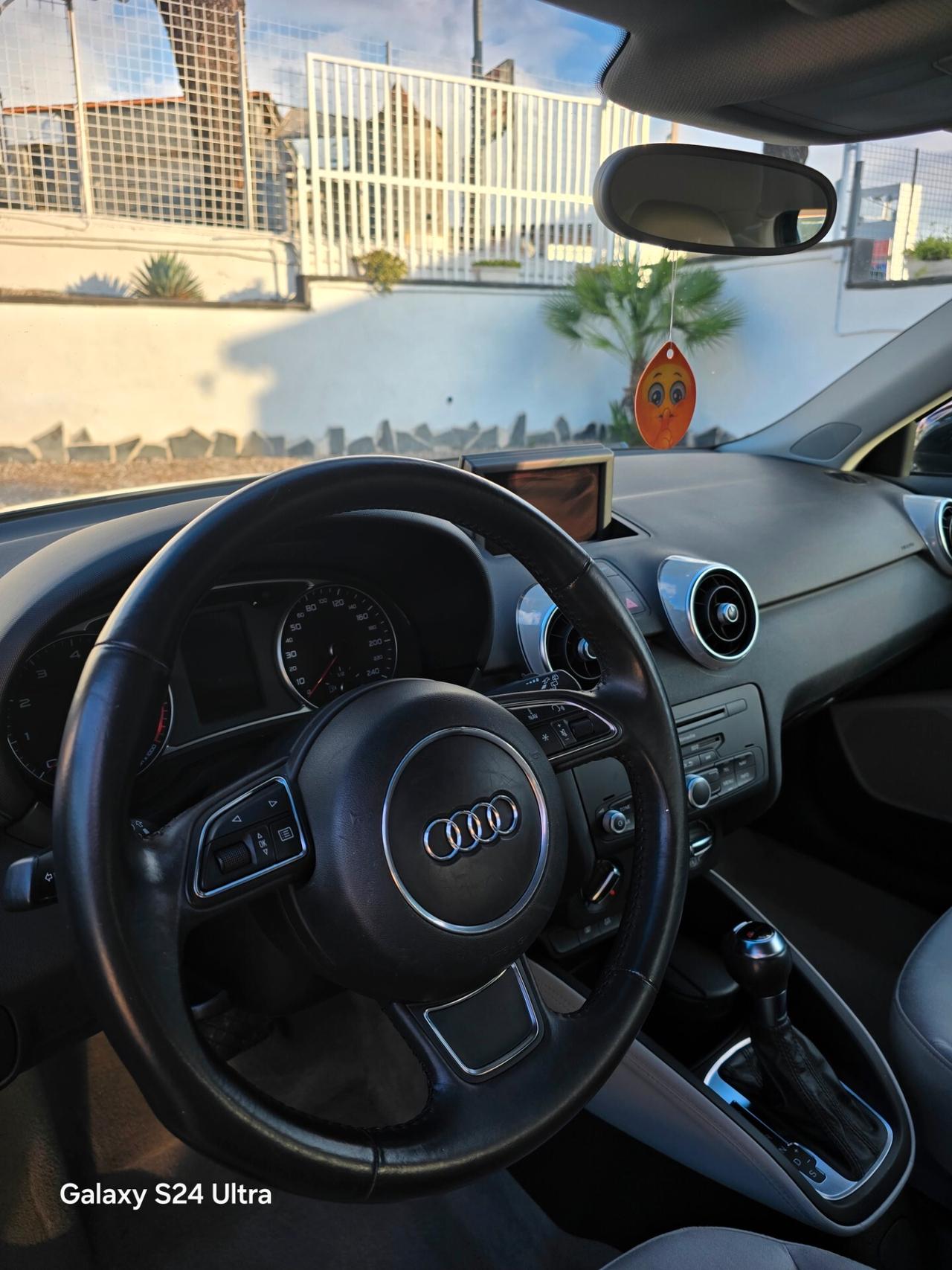 Audi A1 1.4 TFSI S tronic Attraction