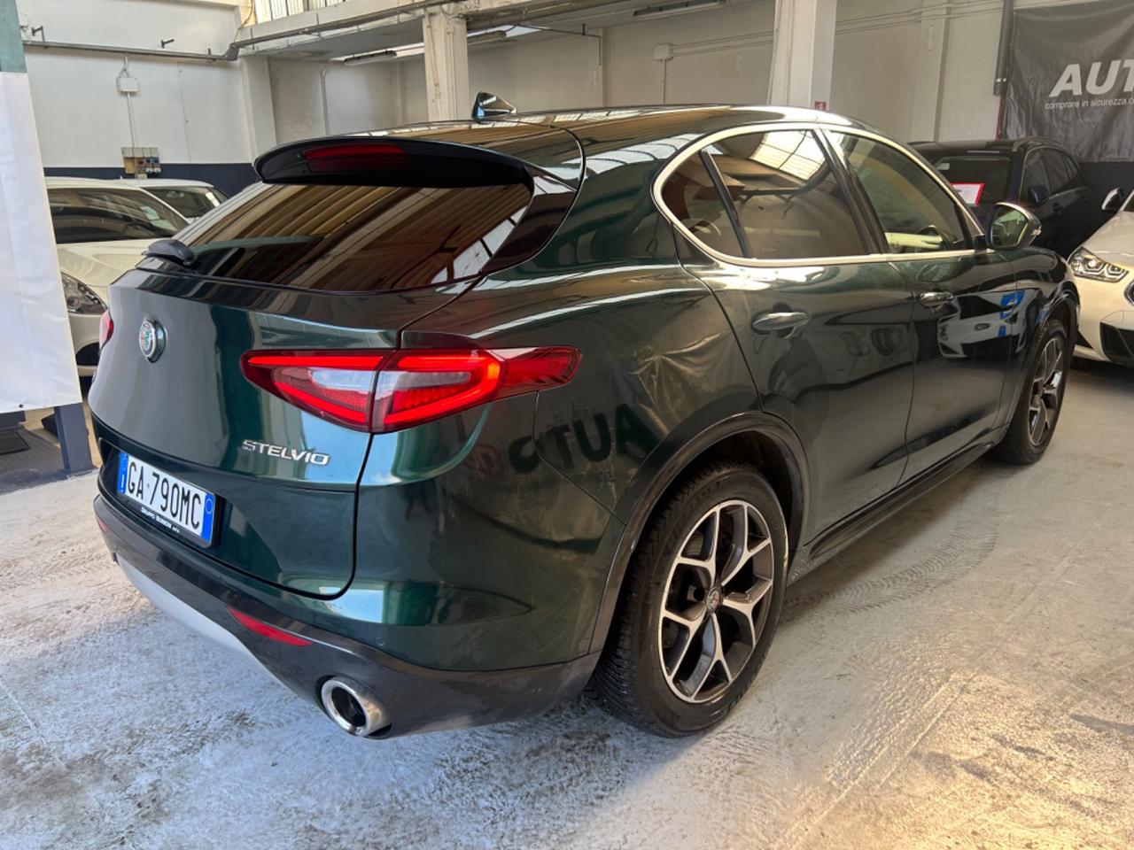 Alfa Romeo Stelvio 2.2 Turbodiesel 190 CV AT8 Q4 Ti