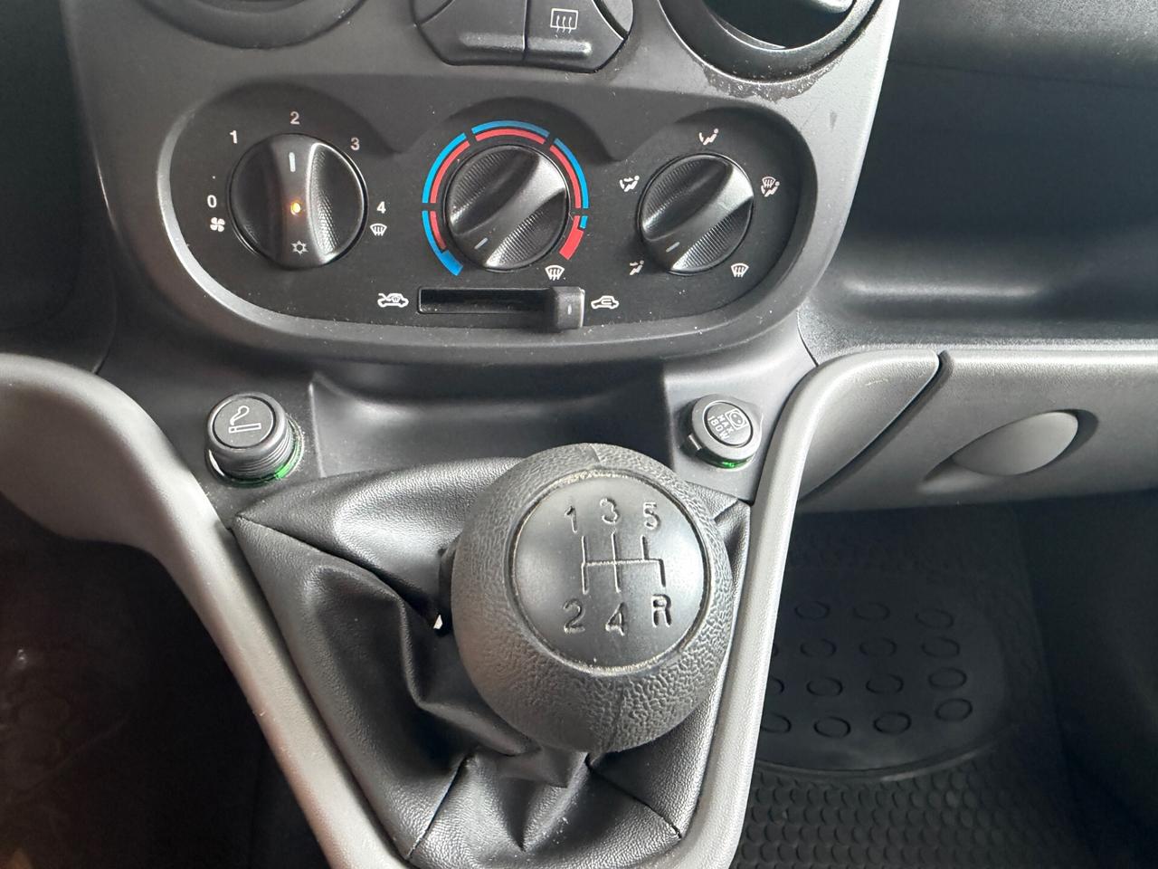 FIAT DOBLO FAMIGLIARE 1.9MTJ 7POSTI 103.000KM
