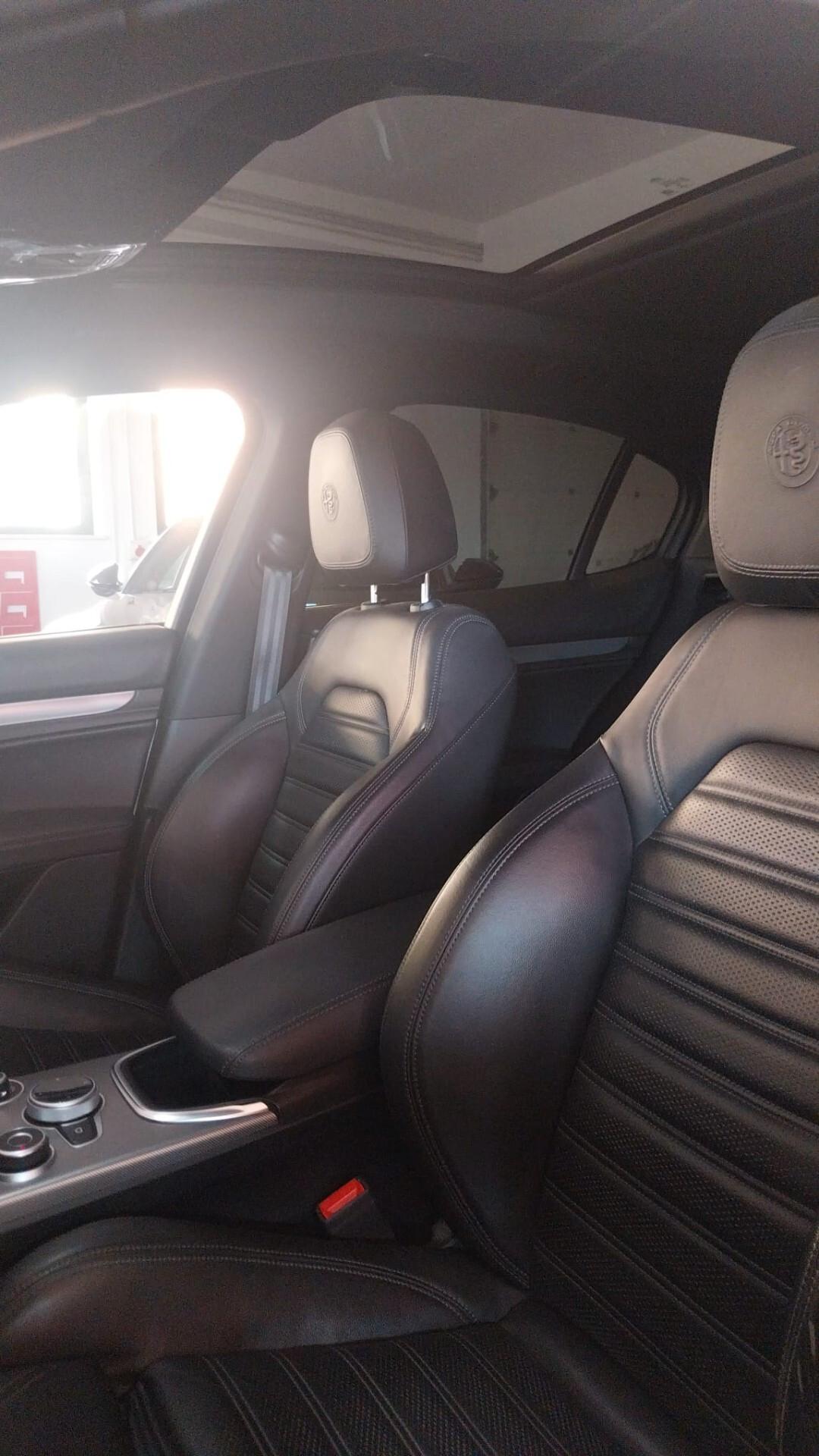 Alfa Romeo Stelvio 2.2 cc 210 CV AT8 Q4 Veloce