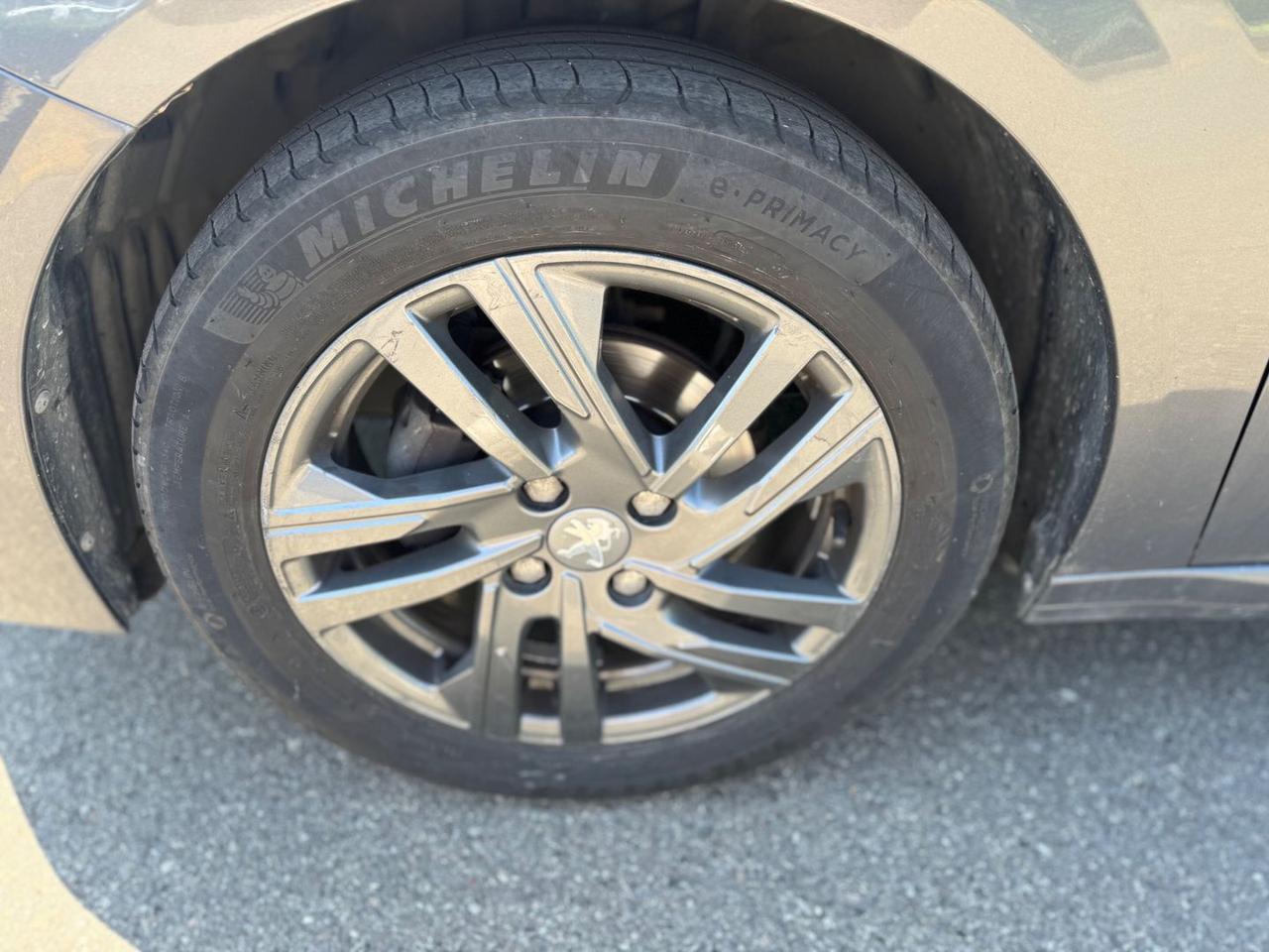 Peugeot 208 Active Pack 1.2 PureTech 75