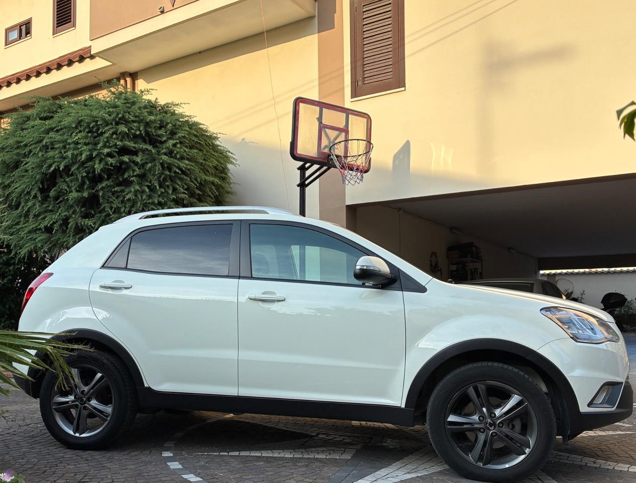 Ssangyong Korando 2.0 e-XDi 175 CV AWD MT Classy