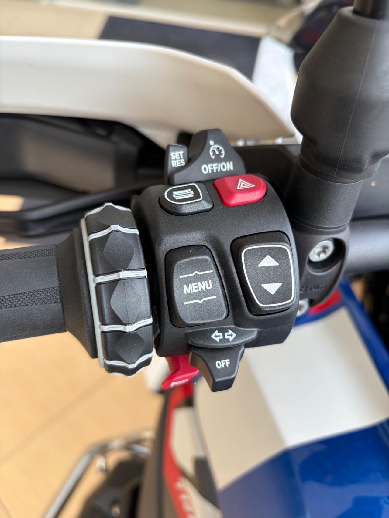 Bmw R 1300 GS TROPHY SUPER FULL !!