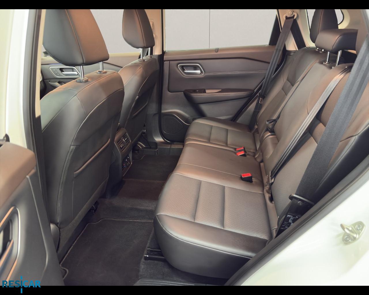 NISSAN X-TRAIL TEKNA e-POWER e-4ORCE
