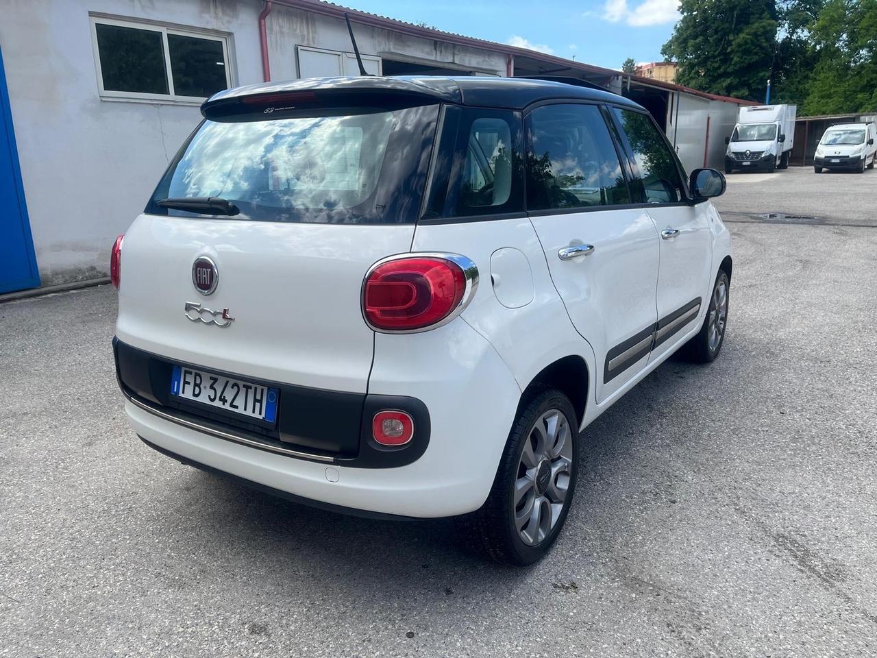 Fiat 500 L-900 metano Lounge- t.apr-11/2015