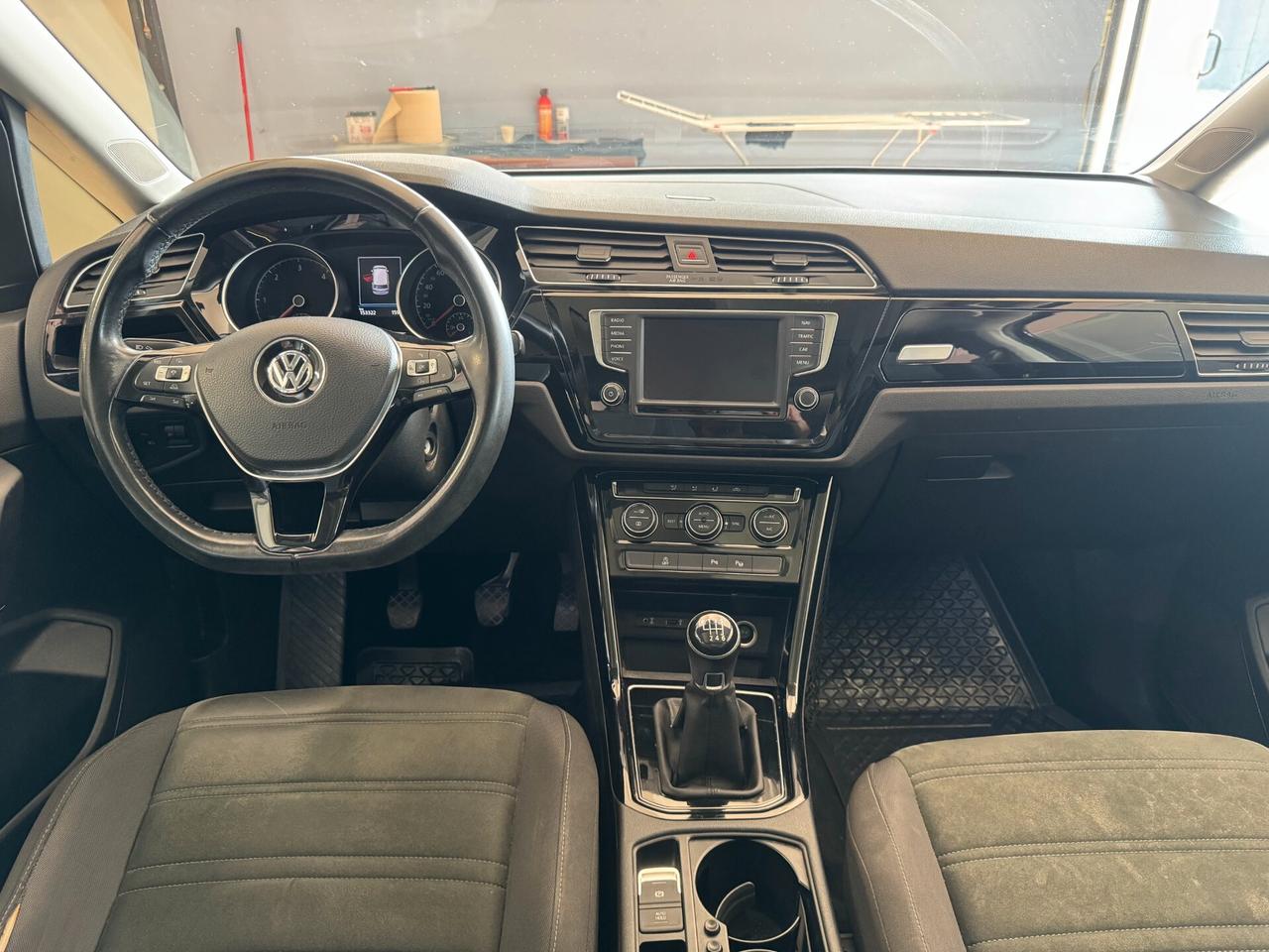 Volkswagen Touran 1.6 TDI Highline Technology 7 posti